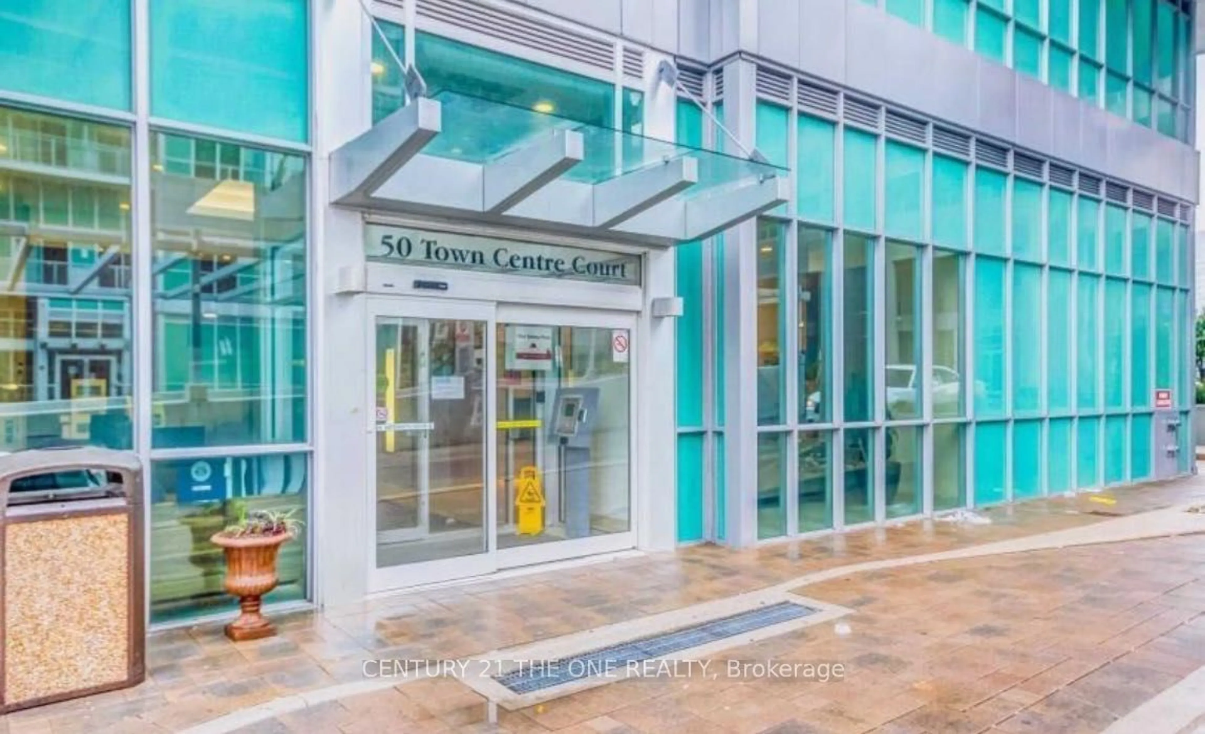 Indoor foyer for 50 Town Centre Crt #605, Toronto Ontario M1P 0A9