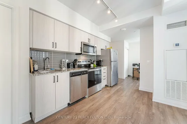 Additional property image - 10 Meadowglen Pl Unit 611