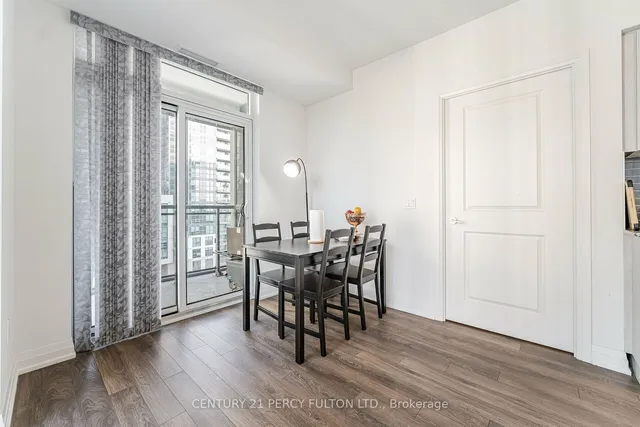 Additional property image - 10 Meadowglen Pl Unit 611