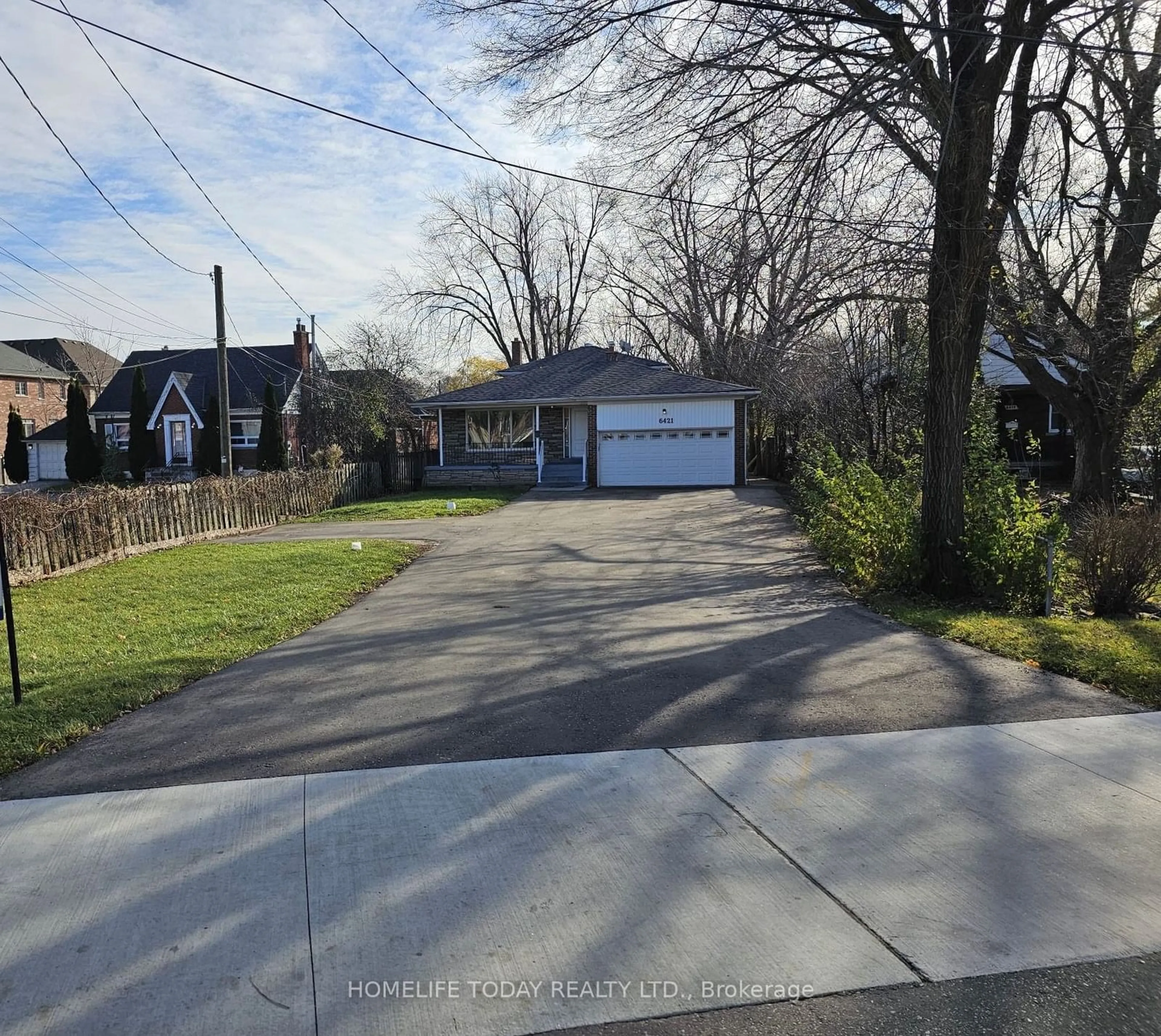 Frontside or backside of a home, the street view for 6421 Kingston Rd, Toronto Ontario M1C 1L2