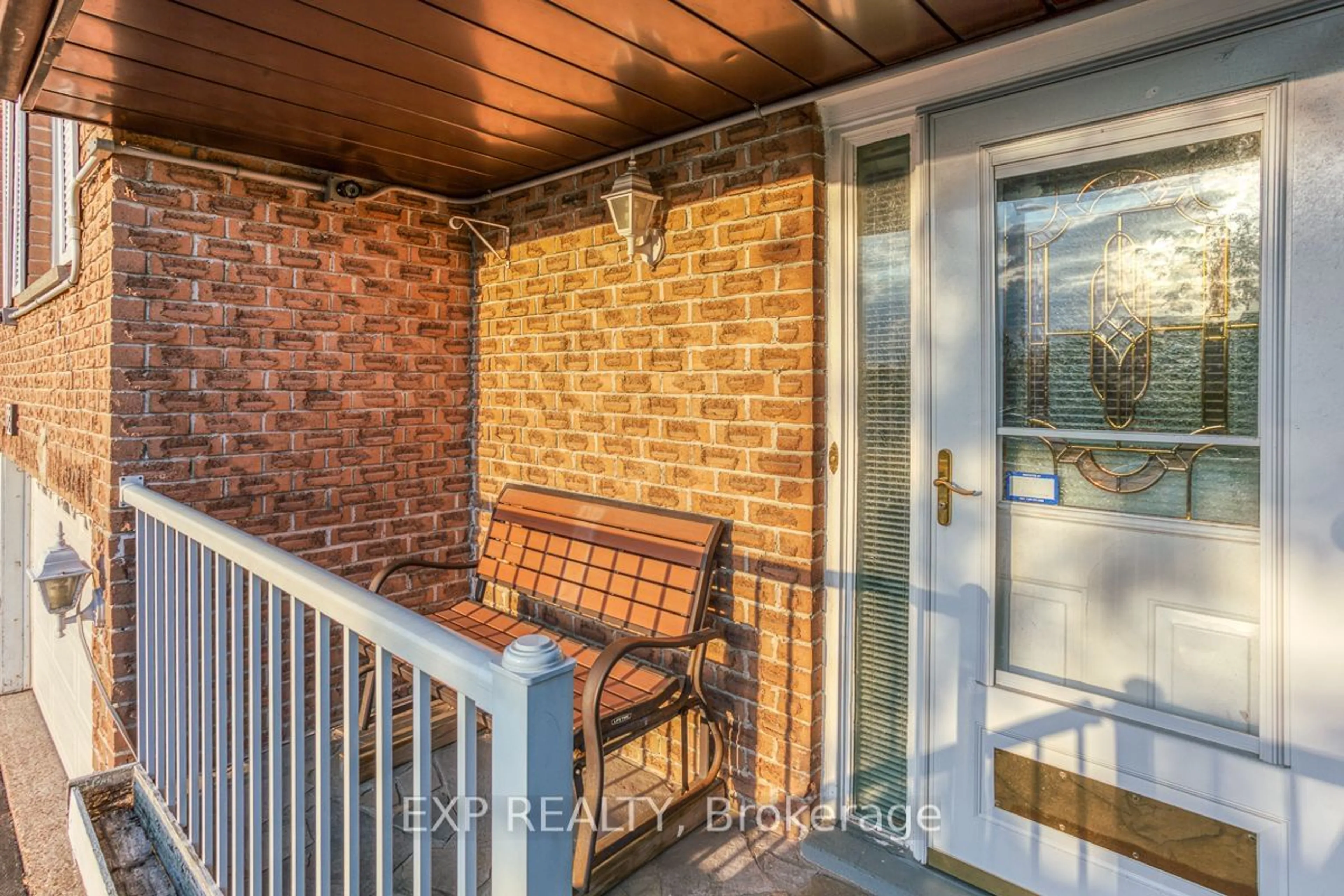 Indoor entryway, wood floors for 58 Reed Dr, Ajax Ontario L1S 5R9