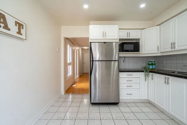 Additional property image - 2 Dailing Gate Unit 9