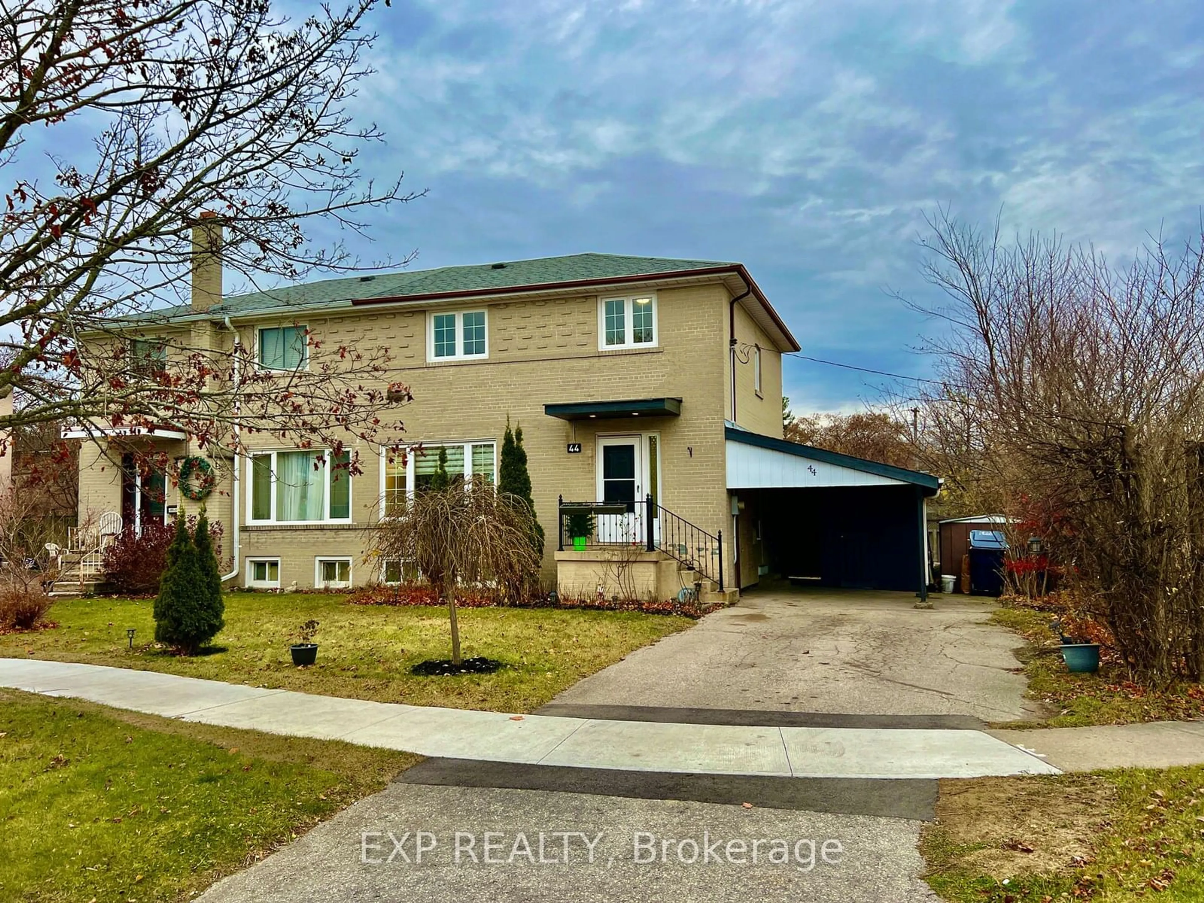 Frontside or backside of a home, the street view for 44 Athenia Crt, Toronto Ontario M1E 2C1