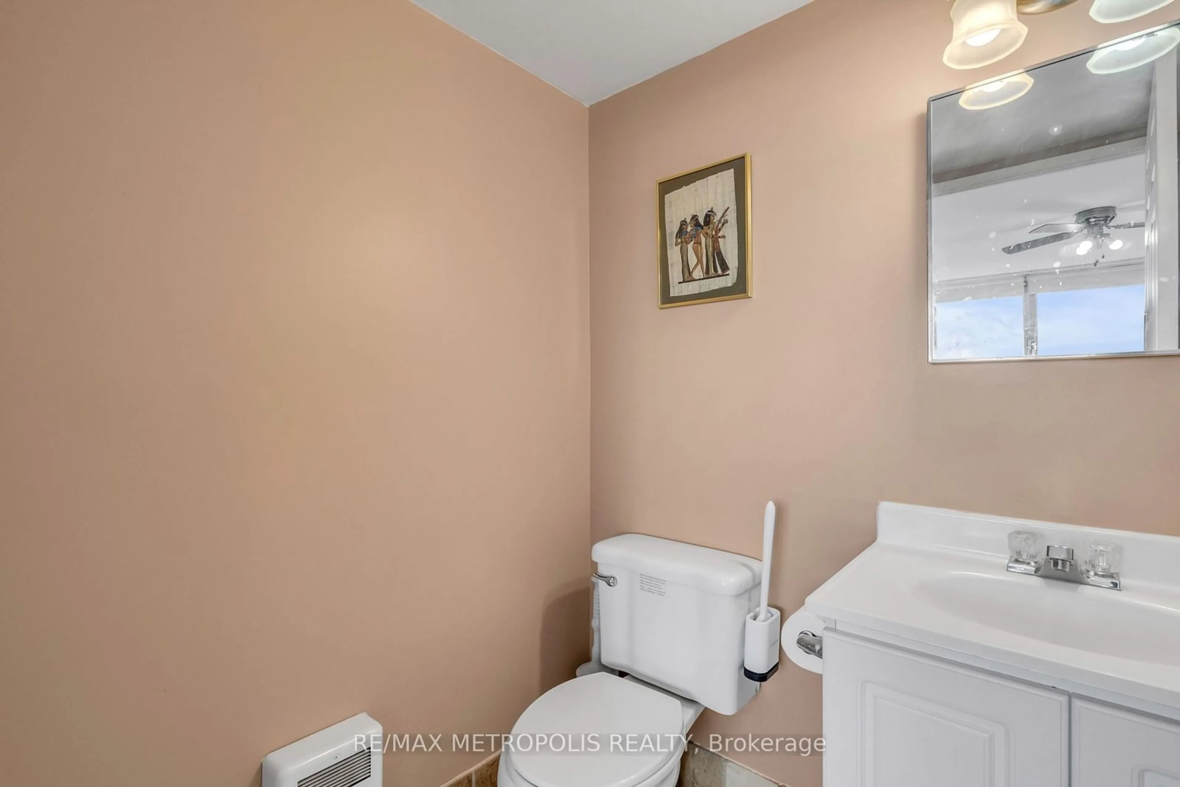 Standard bathroom, not visible floor for 99 blackwell Ave #1105, Toronto Ontario M1B 3R5