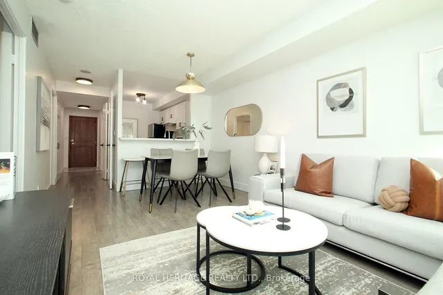 Additional property image - 18 Lee Centre Dr Unit 1505