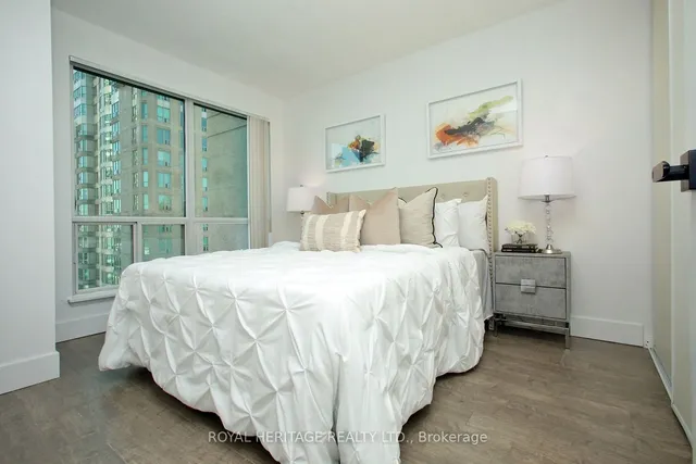 Additional property image - 18 Lee Centre Dr Unit 1505