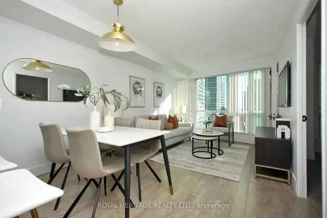 Additional property image - 18 Lee Centre Dr Unit 1505