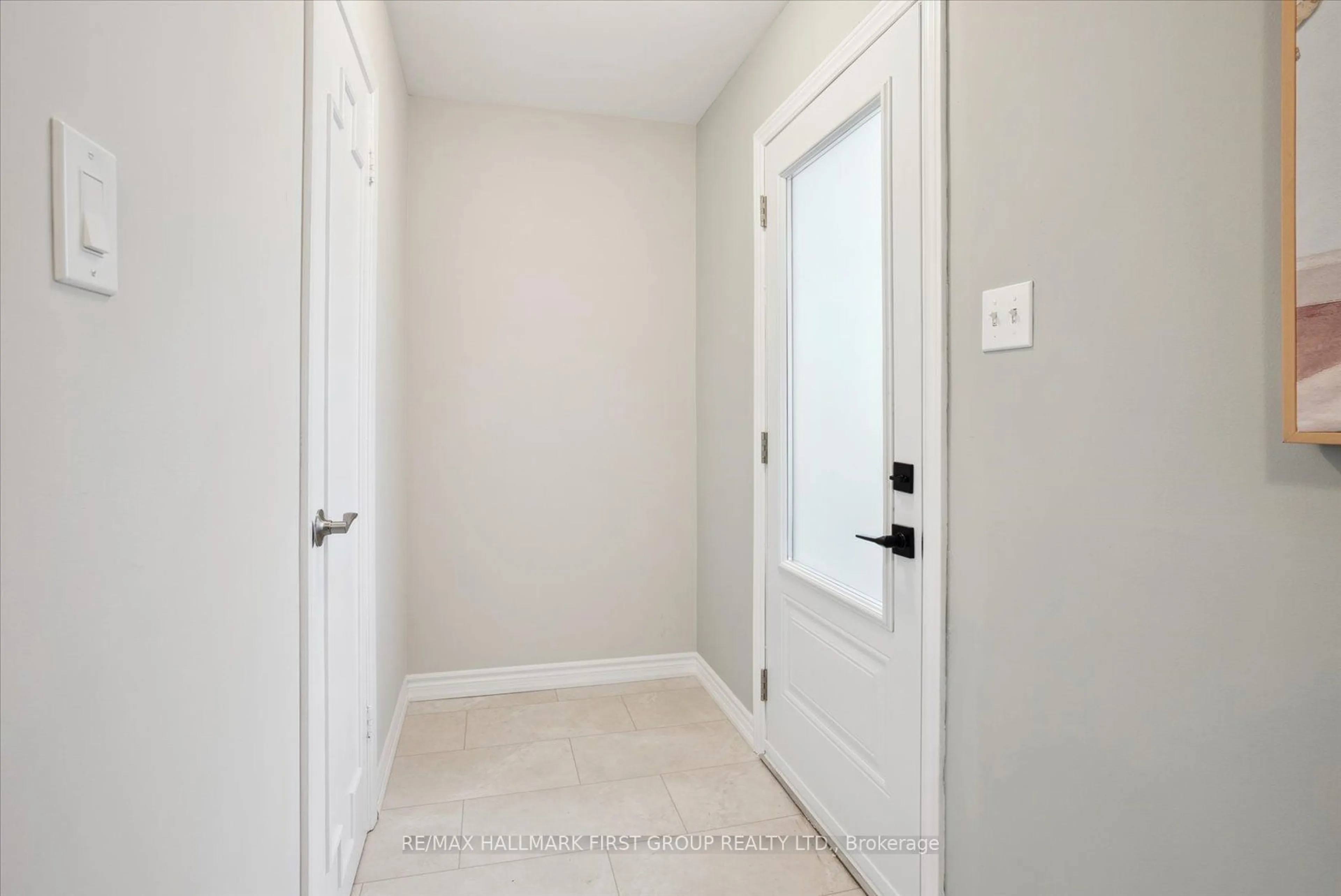 Indoor entryway, wood floors for 29 Tompkins Lane, Ajax Ontario L1S 3L8