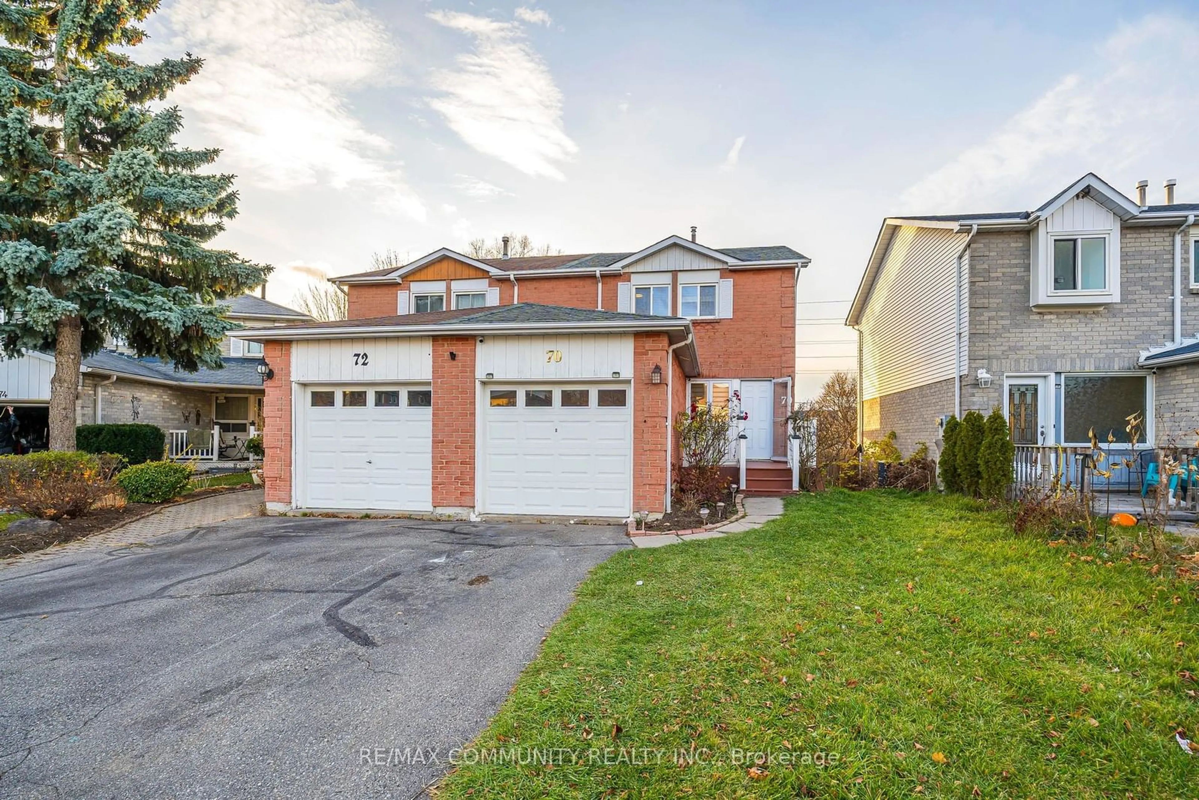 A pic from exterior of the house or condo, the street view for 70 Tams Dr, Ajax Ontario L1Z 1A6