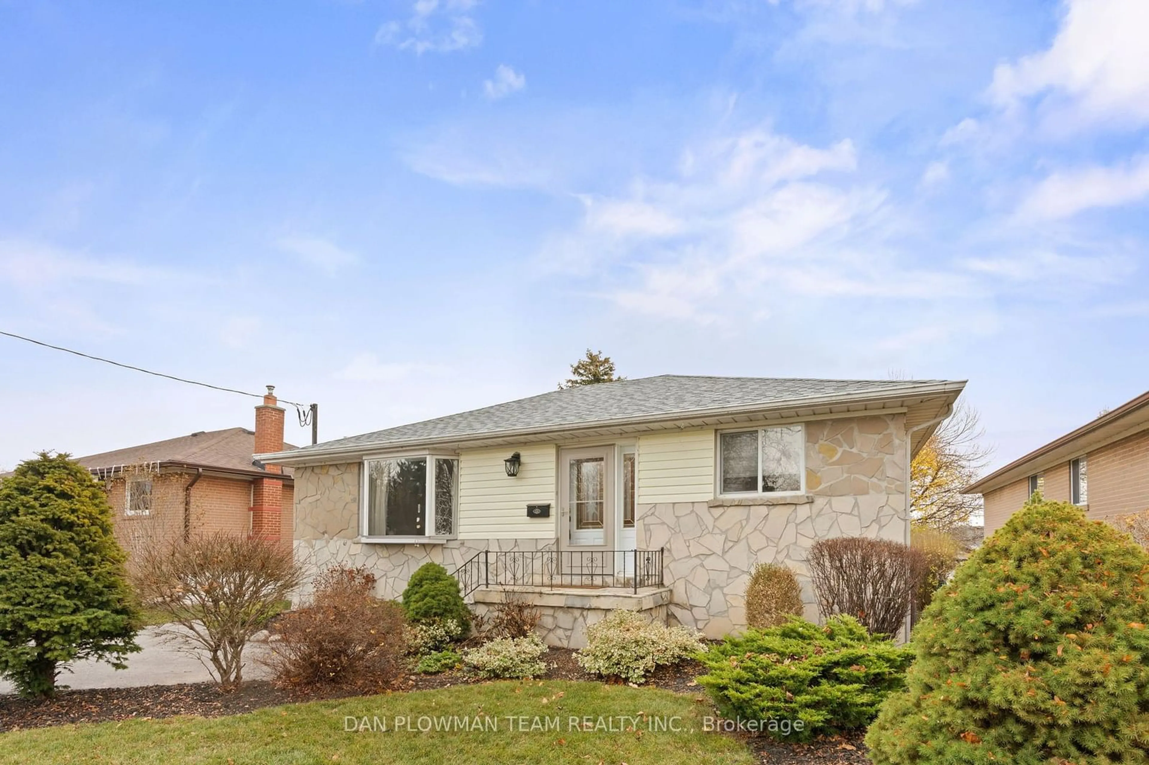 Frontside or backside of a home, the fenced backyard for 1451 Bala Dr, Oshawa Ontario L1J 3T6