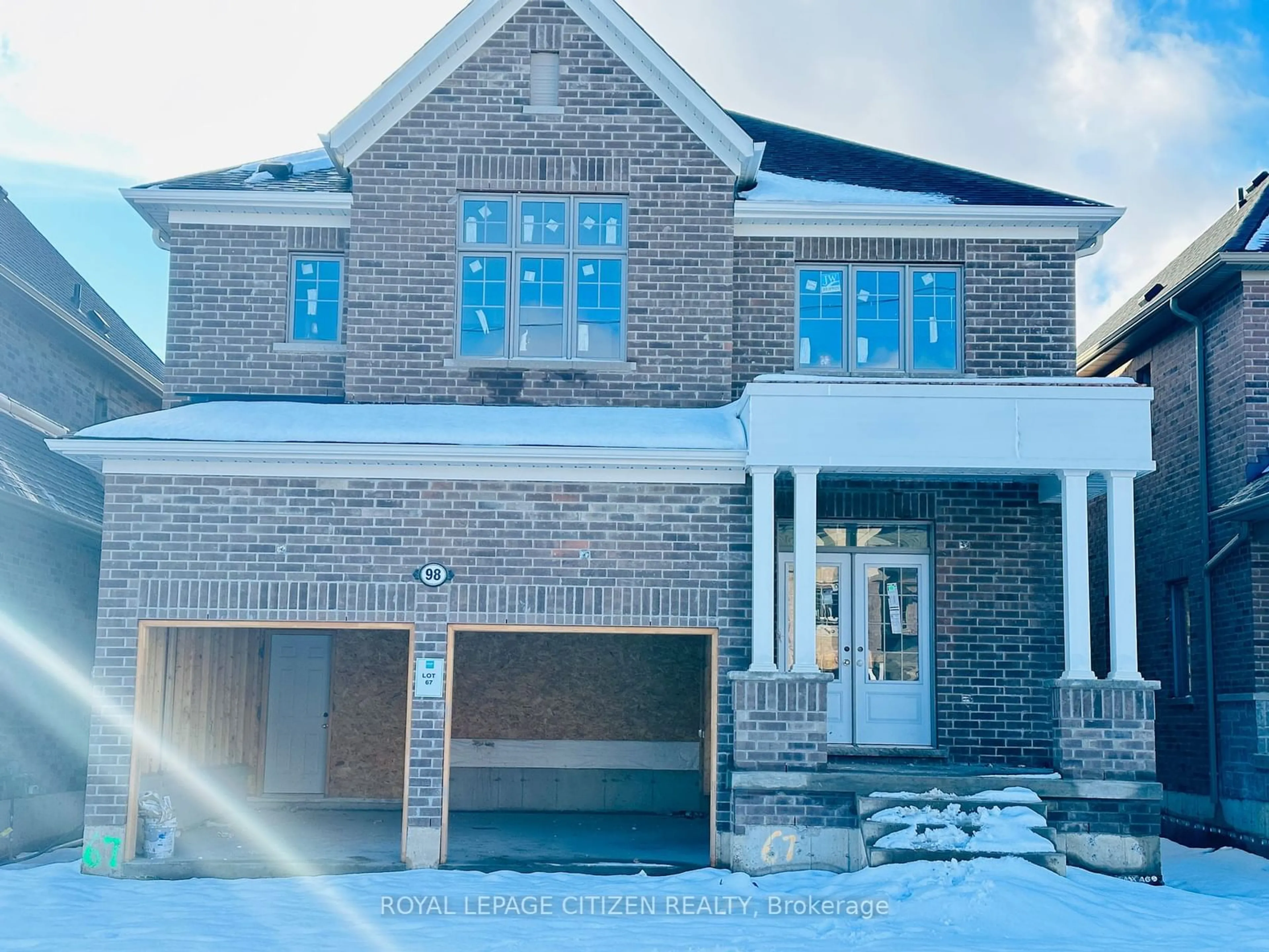 Home with brick exterior material for 98 North Garden Blvd, Scugog Ontario L9L 0E1