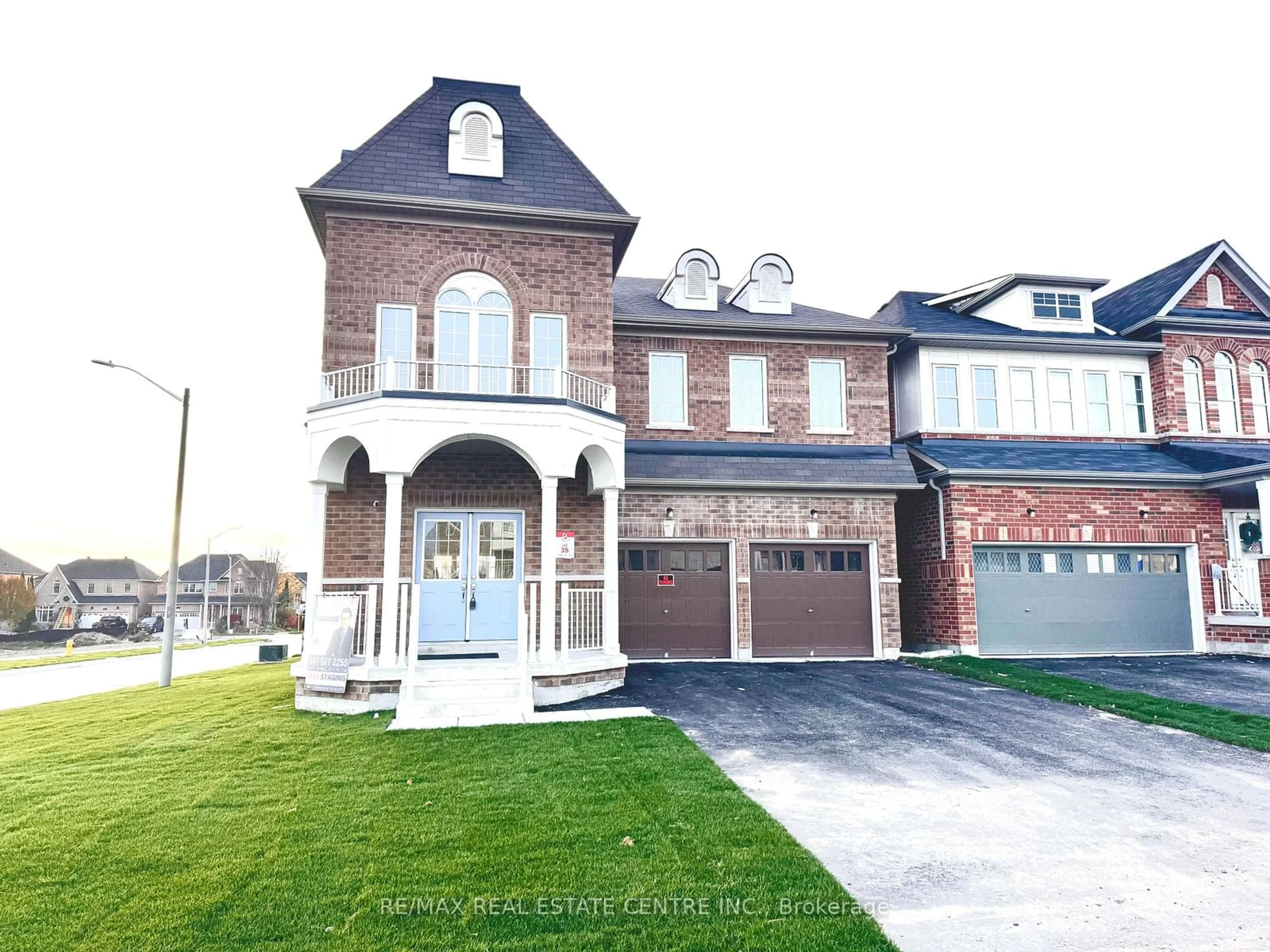 Home with brick exterior material for 1184 Drinkle Cres, Oshawa Ontario L1K 2V5