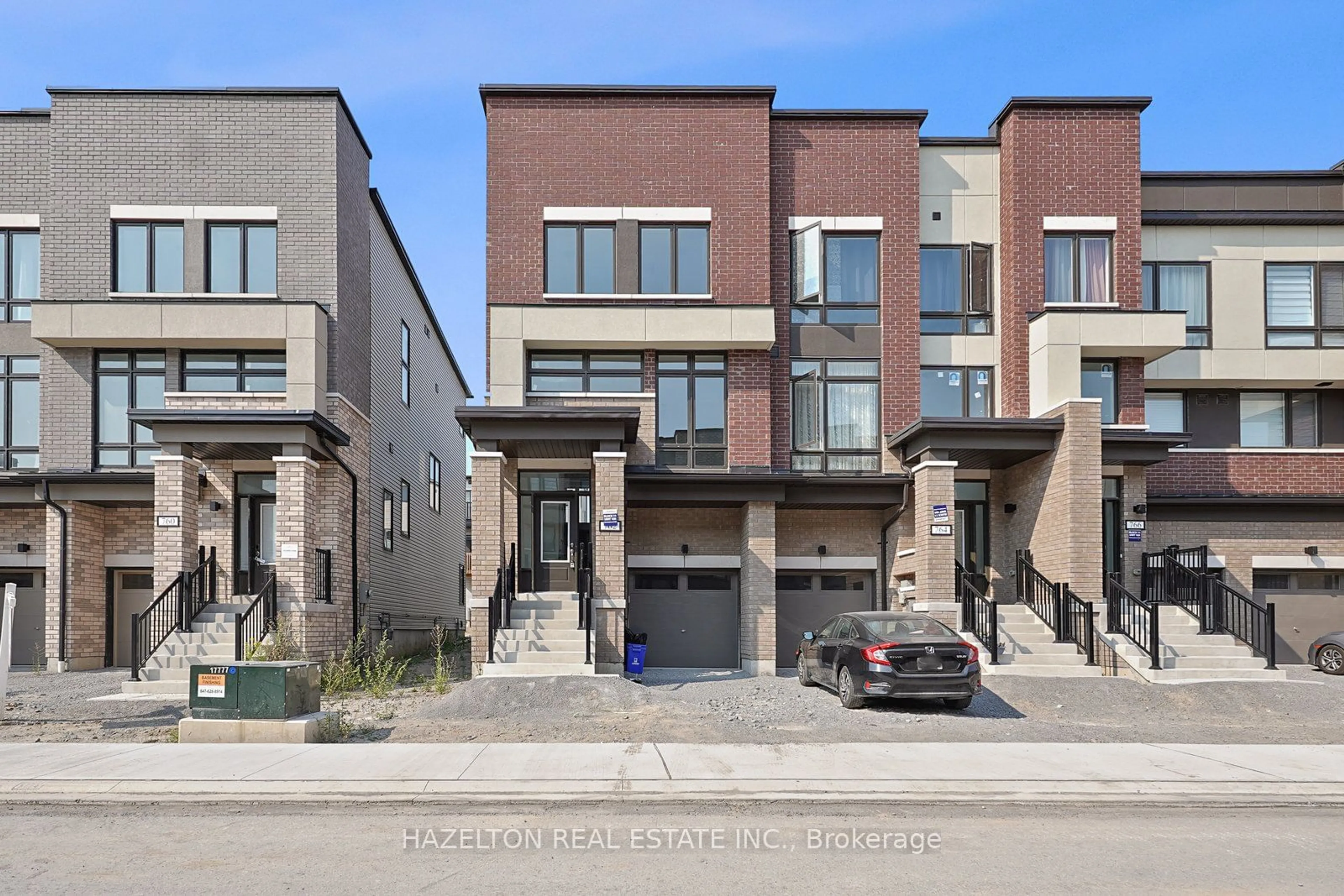 A pic from exterior of the house or condo, the street view for 762 Heathrow Path, Oshawa Ontario L1K 3G4