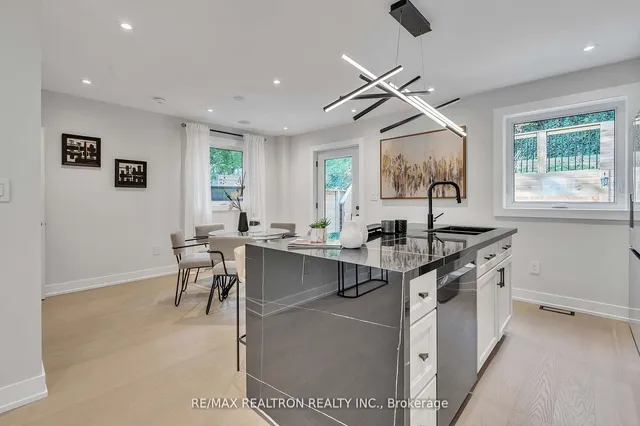 Additional property image - 254 Hastings Ave