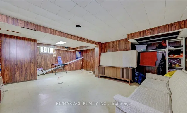Additional property image - 98 Marble Arch Cres
