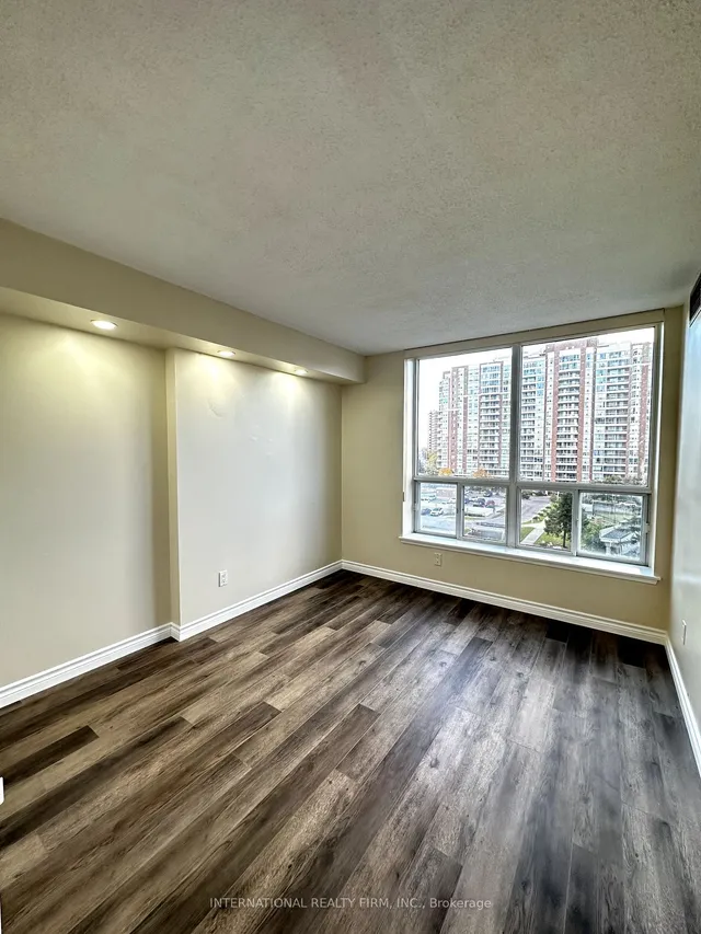 Additional property image - 410 Mclevin Ave Unit 708