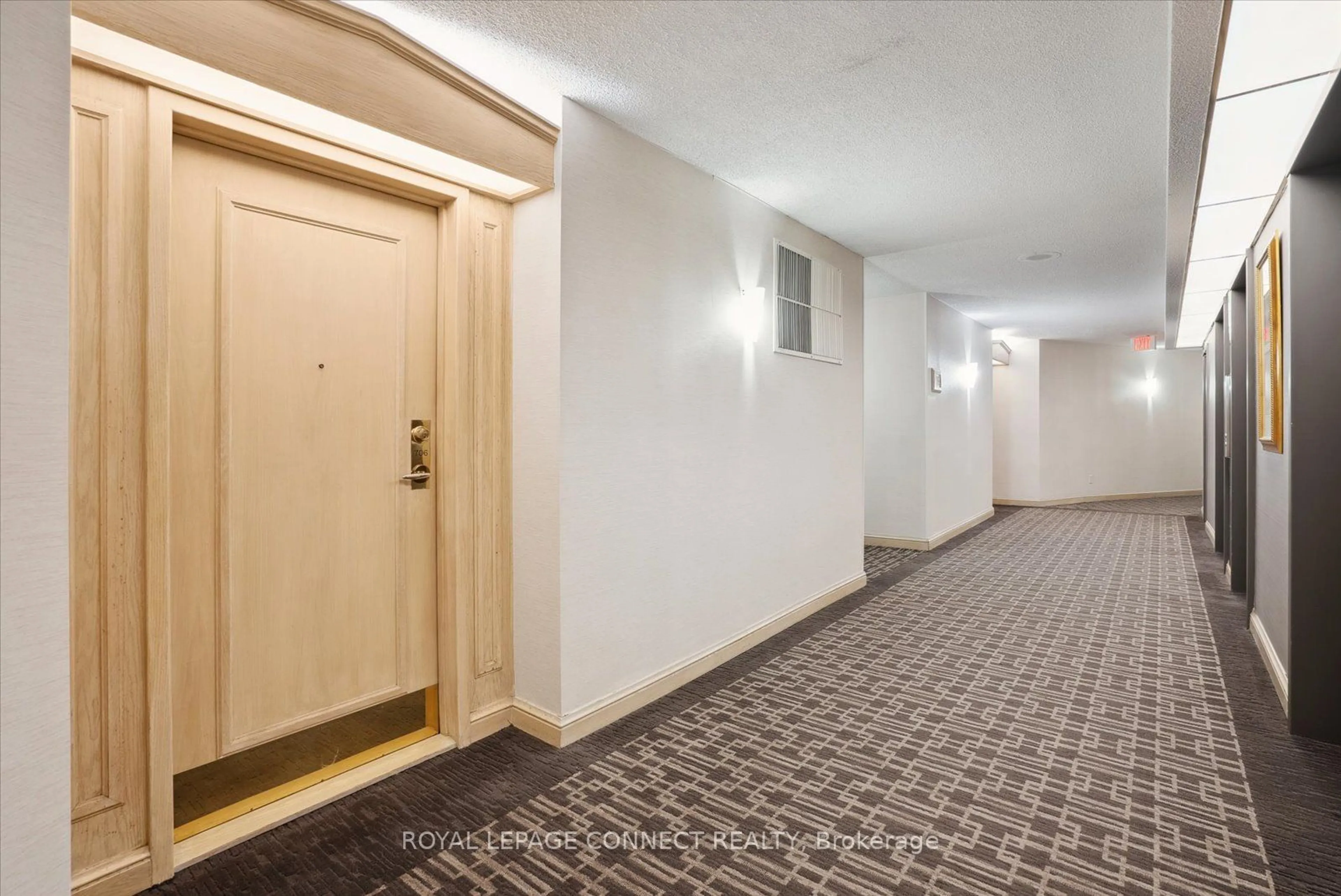 Indoor foyer, not visible floor for 20 Guildwood Pkwy #706, Toronto Ontario M1E 5B6