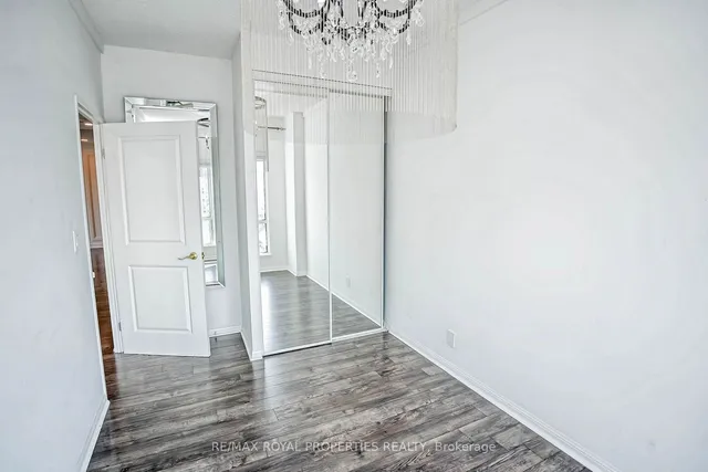 Additional property image - 8 Lee Centre Dr Unit Ph208