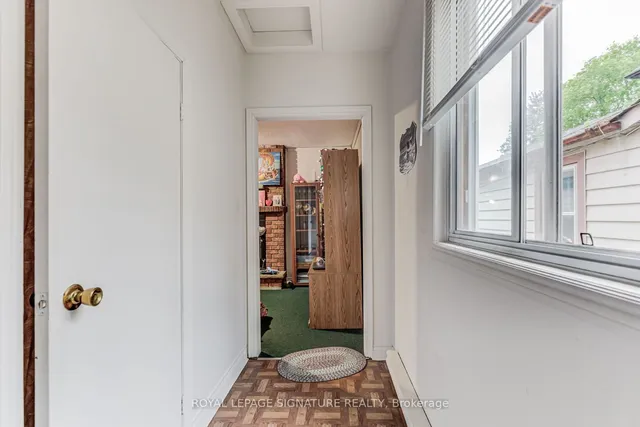 Additional property image - 123 Preston St