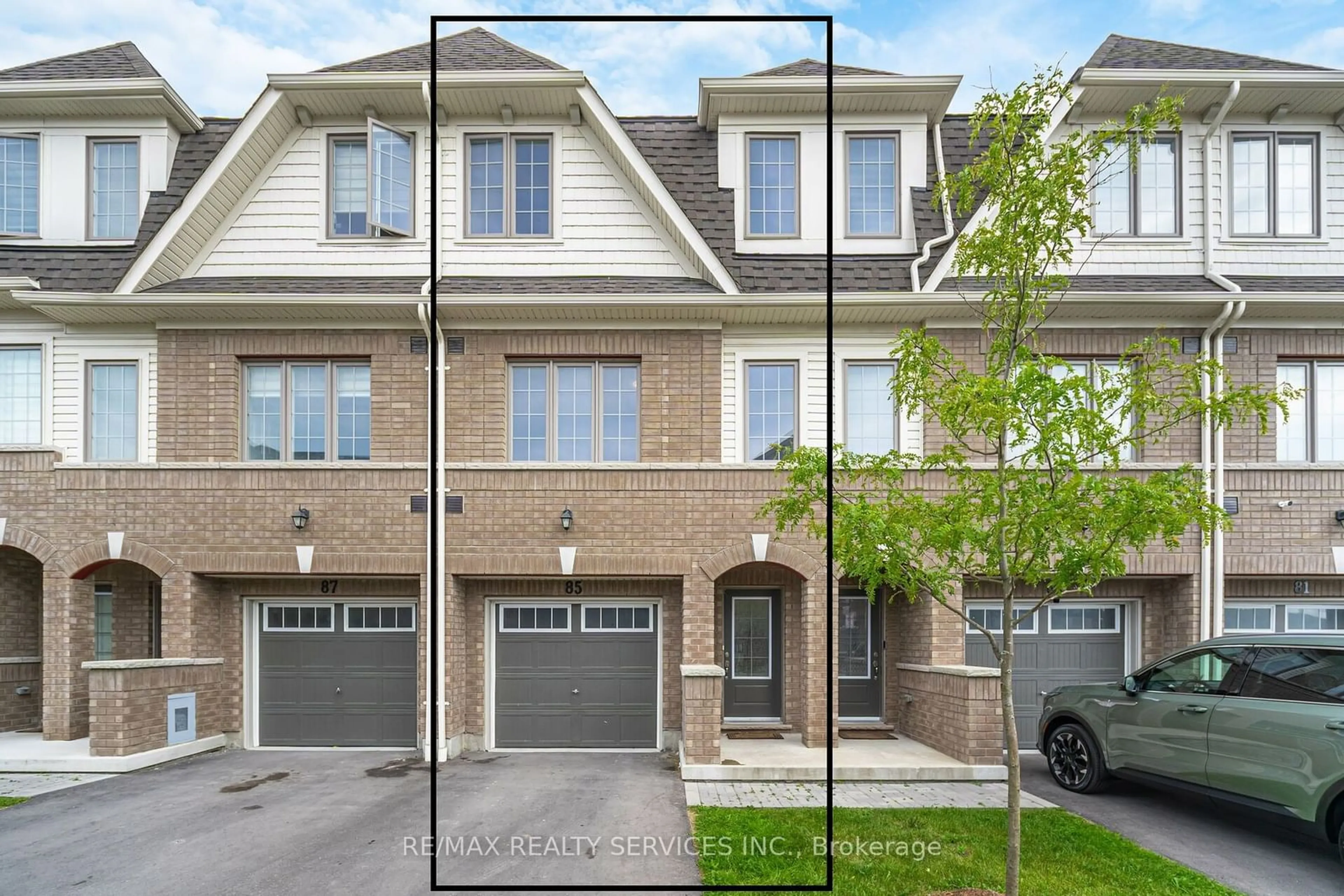 A pic from exterior of the house or condo, the street view for 85 Danzatore Path #98, Oshawa Ontario L1L 0P9