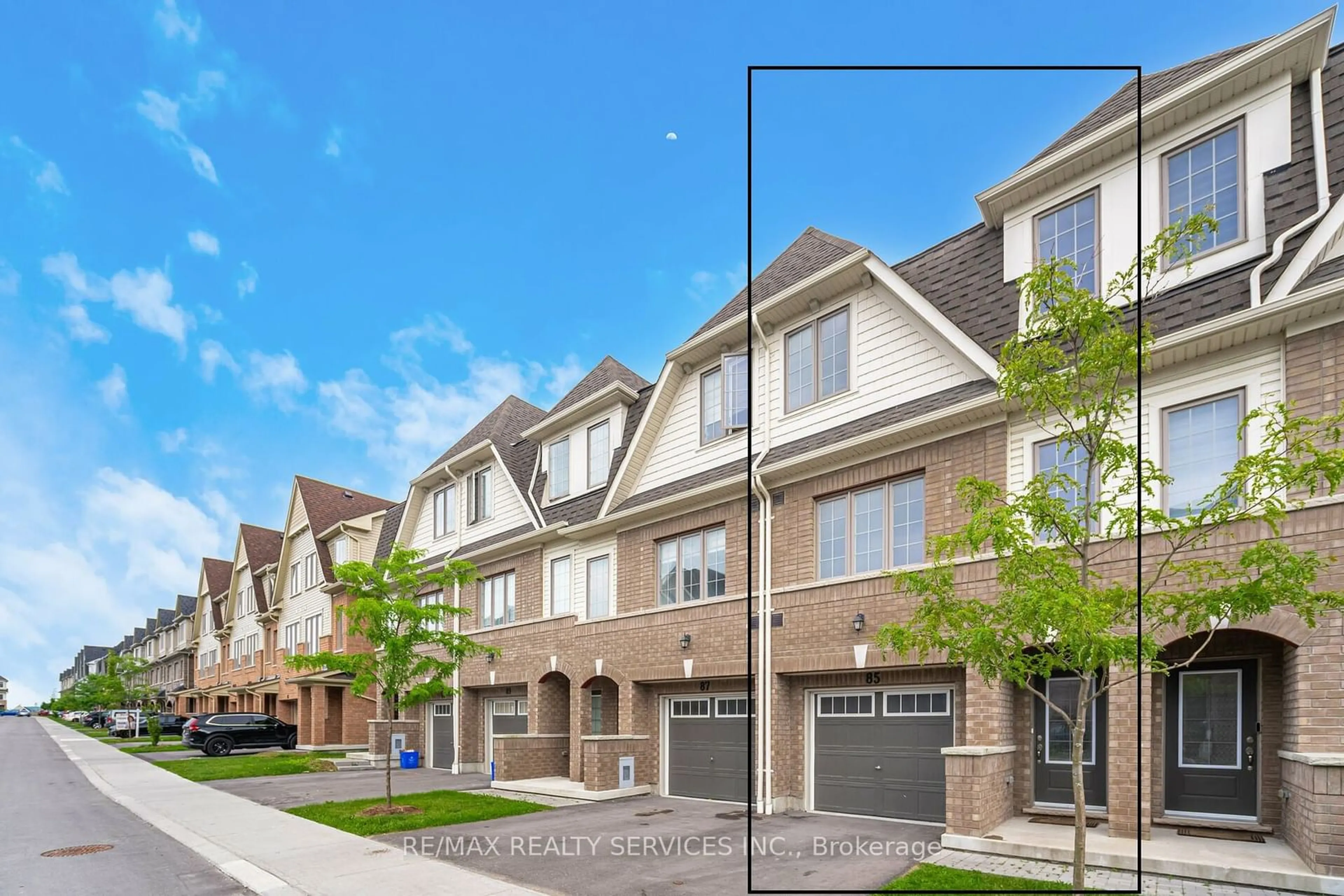 A pic from exterior of the house or condo, the street view for 85 Danzatore Path #98, Oshawa Ontario L1L 0P9