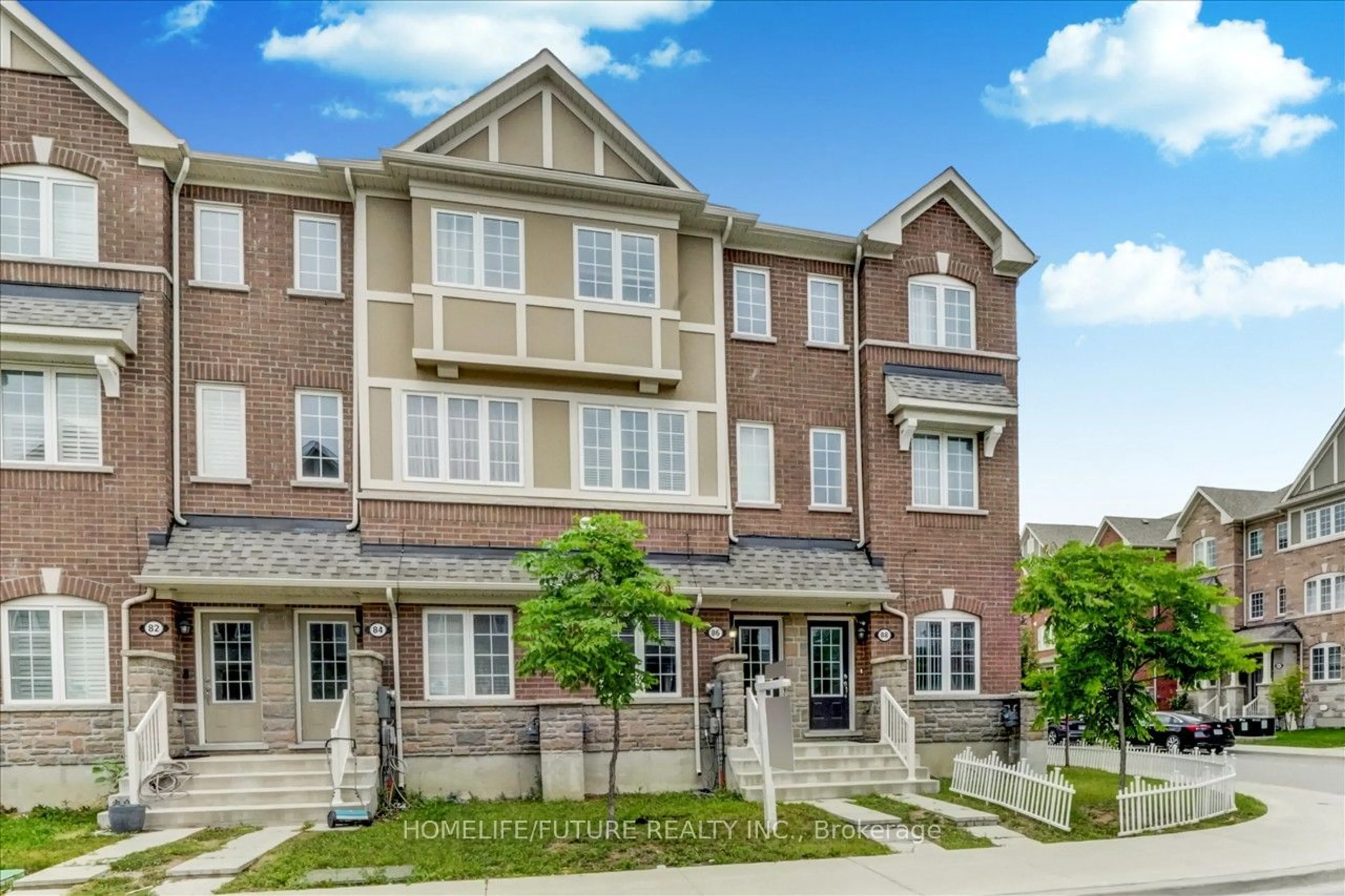 A pic from exterior of the house or condo, the street view for 86 Jolly Way, Toronto Ontario M1P 0E2