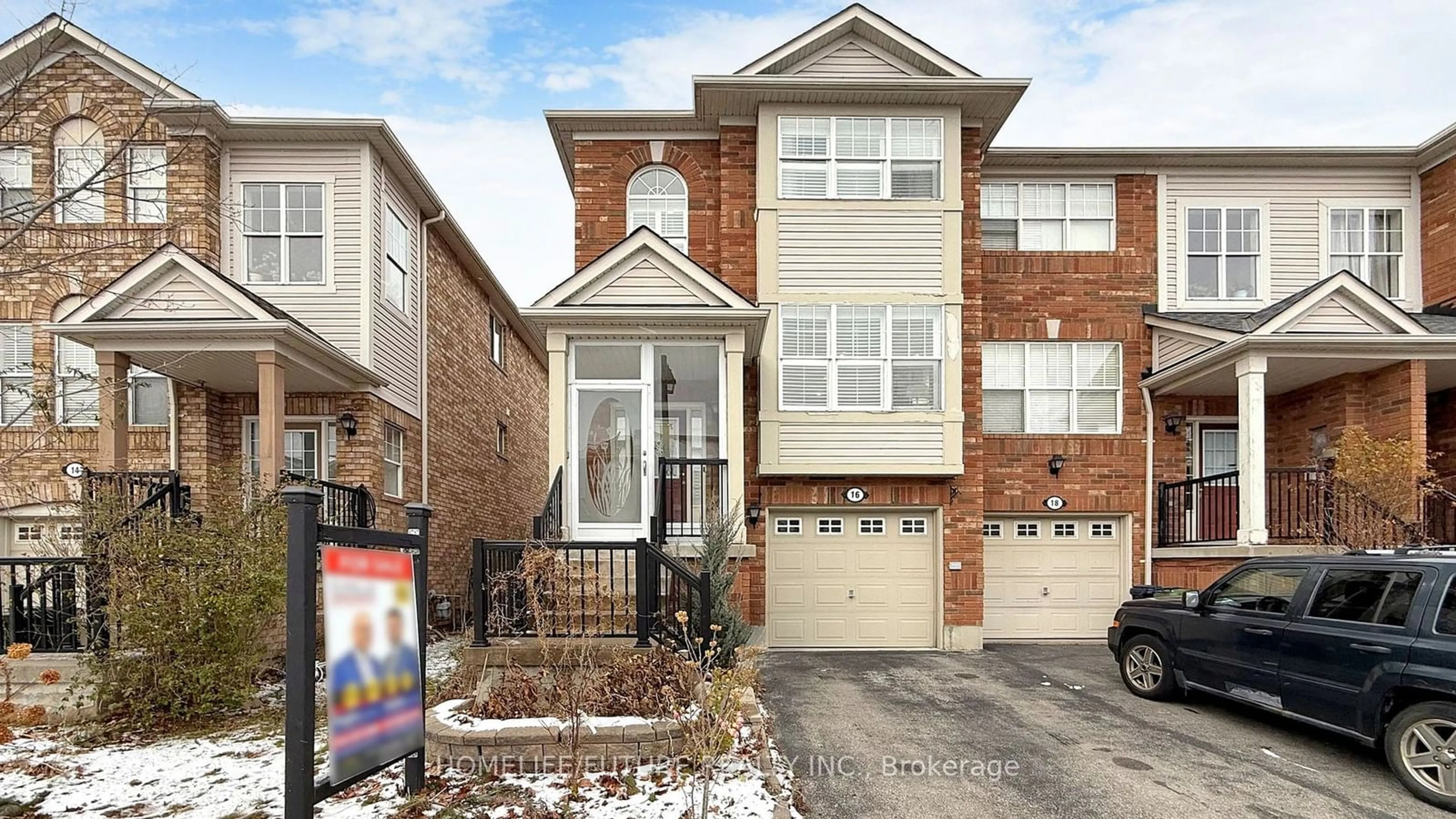 A pic from exterior of the house or condo, the street view for 16 Reindeer Dr, Toronto Ontario M1B 6H4