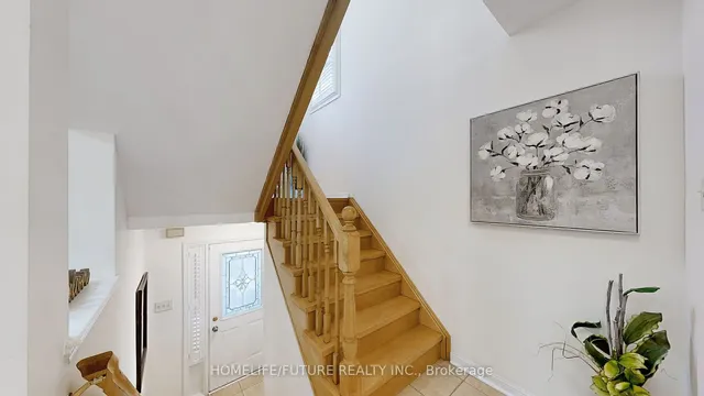 Additional property image - 16 Reindeer Dr