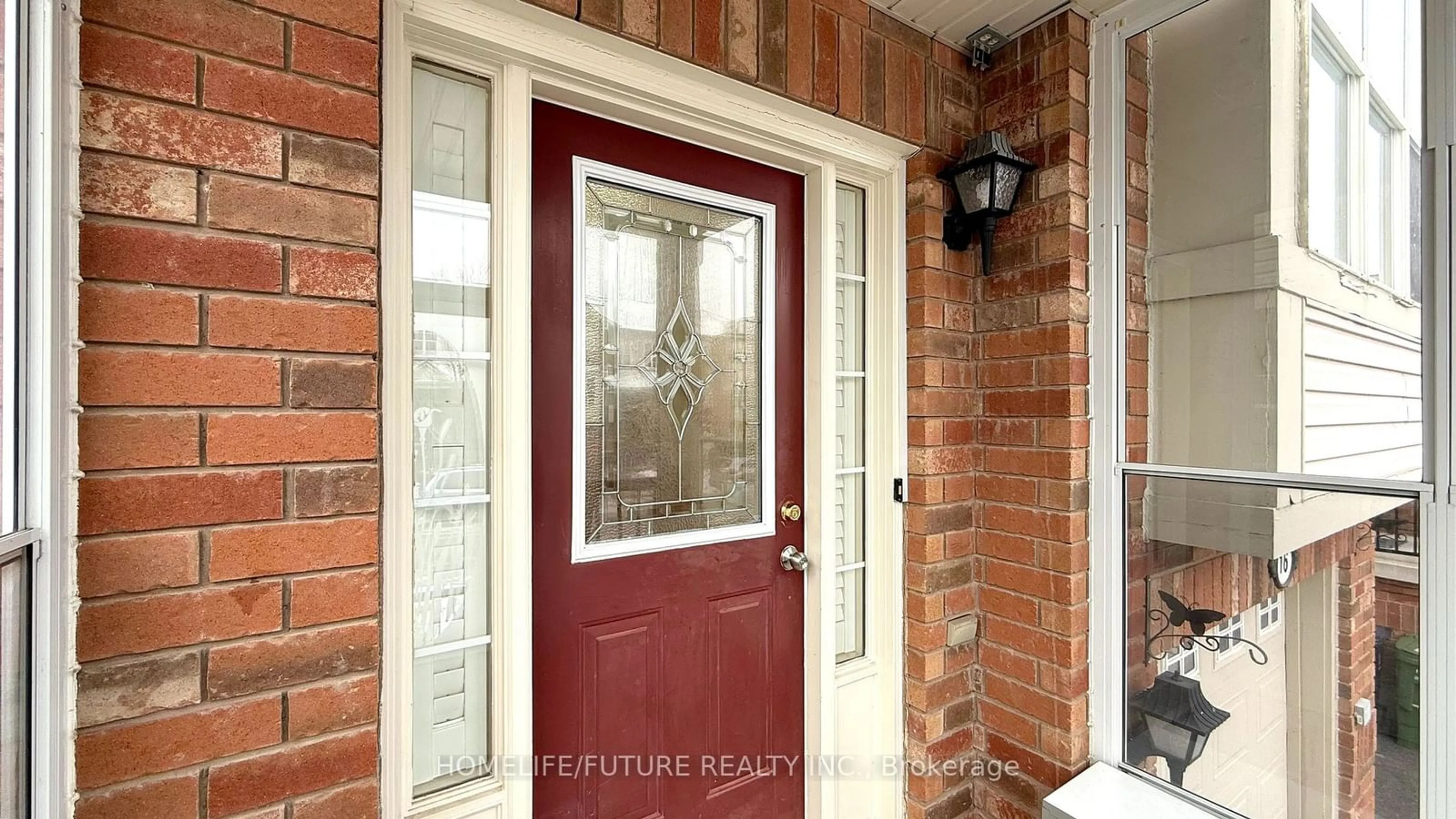 Indoor entryway, wood floors for 16 Reindeer Dr, Toronto Ontario M1B 6H4