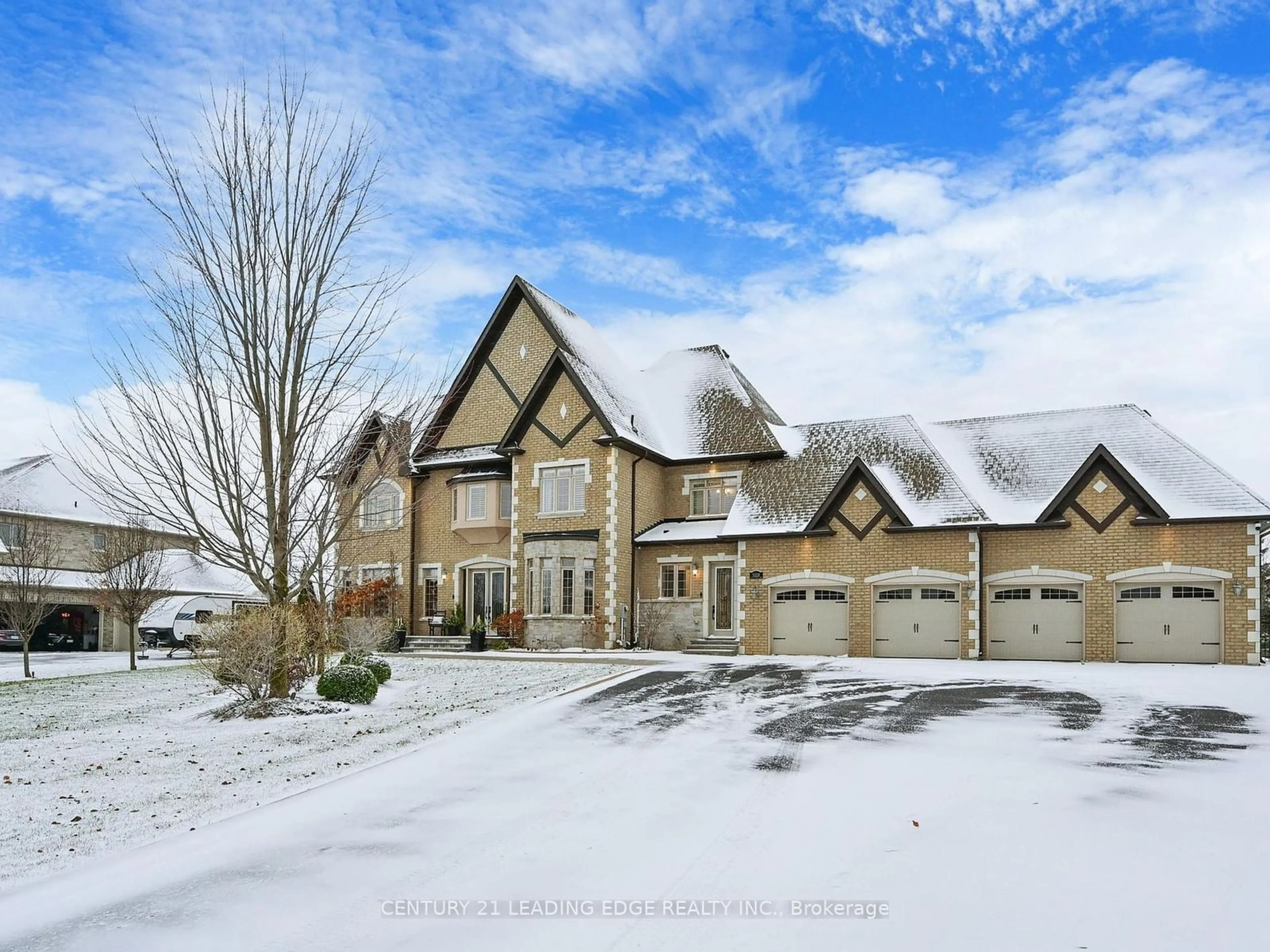 Frontside or backside of a home, the street view for 5108 Tom Thomson Crt, Pickering Ontario L1Y 0A1