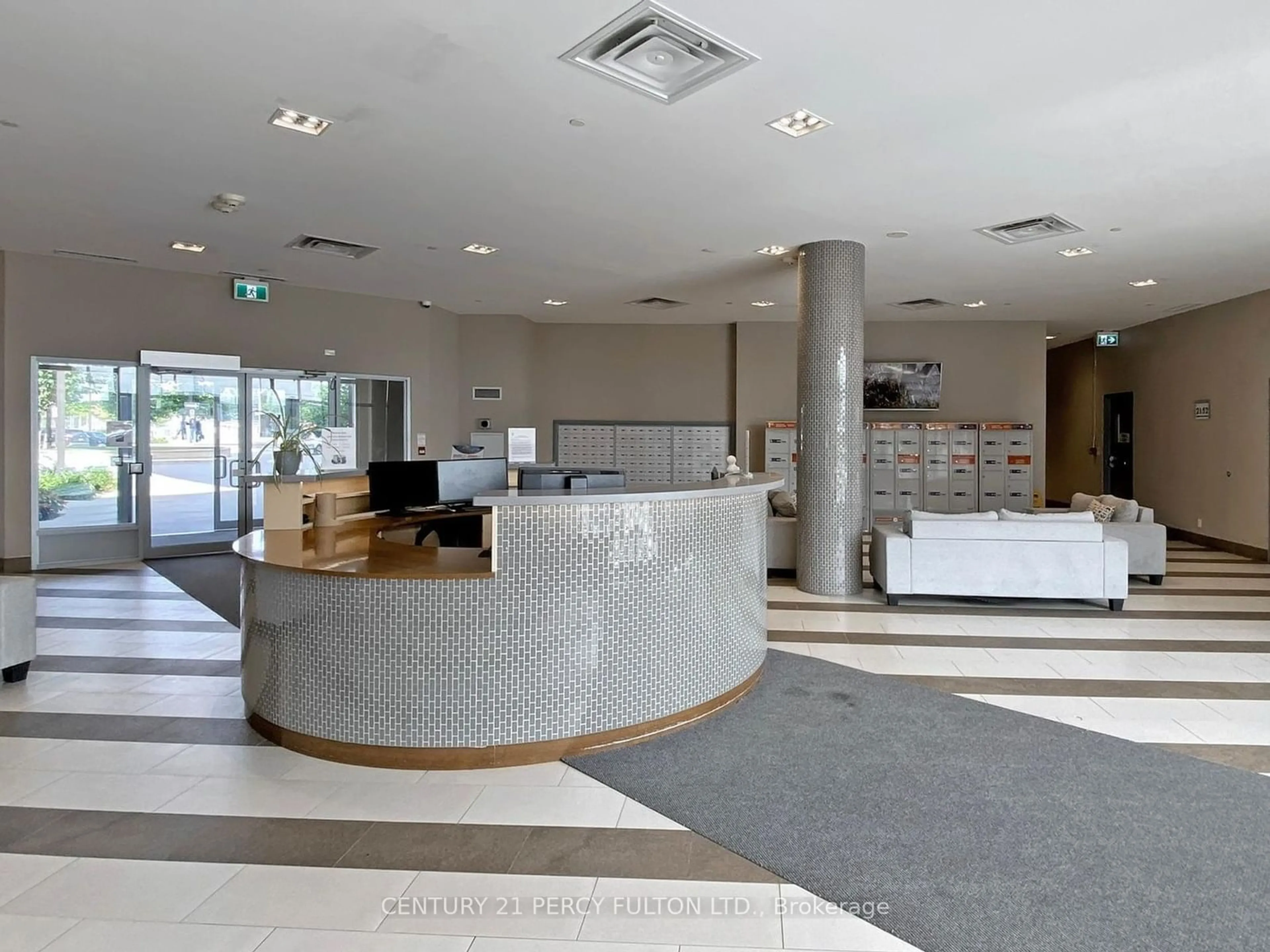 Indoor lobby, ceramic floors for 2152 Lawrence Ave #1504, Toronto Ontario M1R 0B5