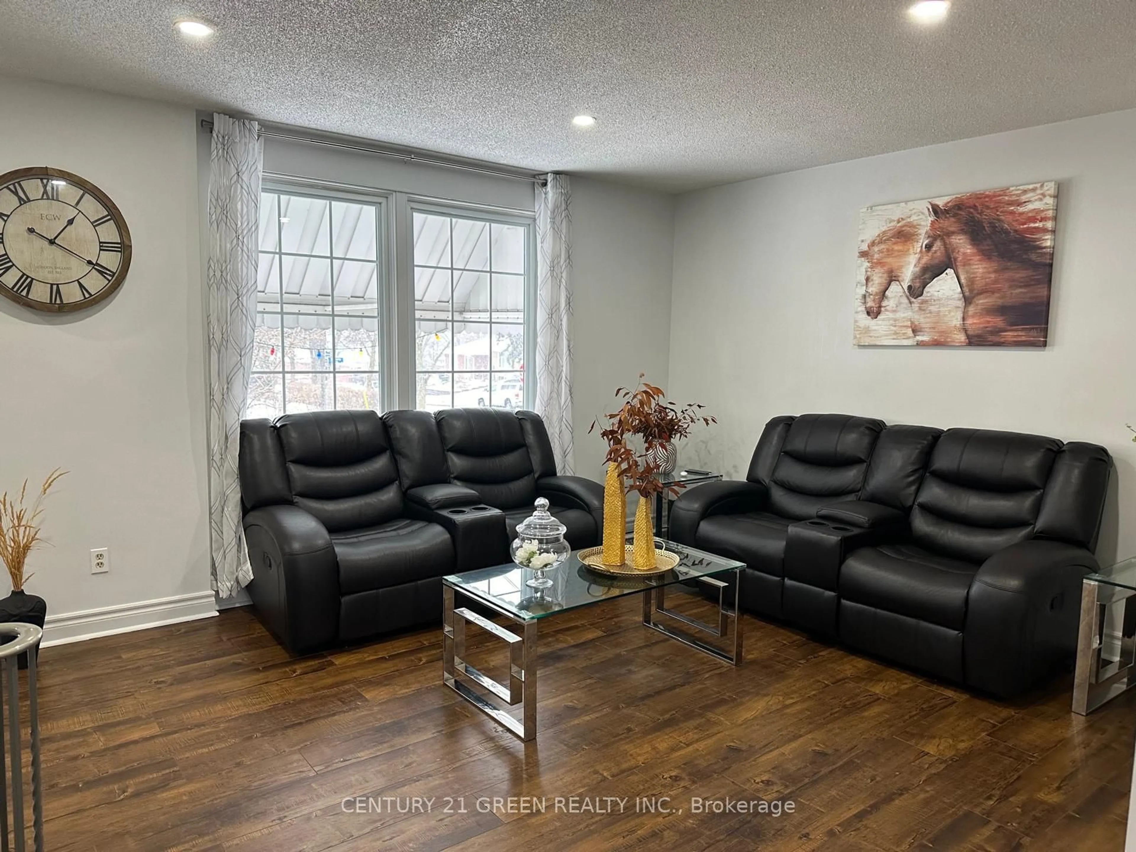 Living room, wood floors for 17 Benroyal Cres, Toronto Ontario M1H 1L6