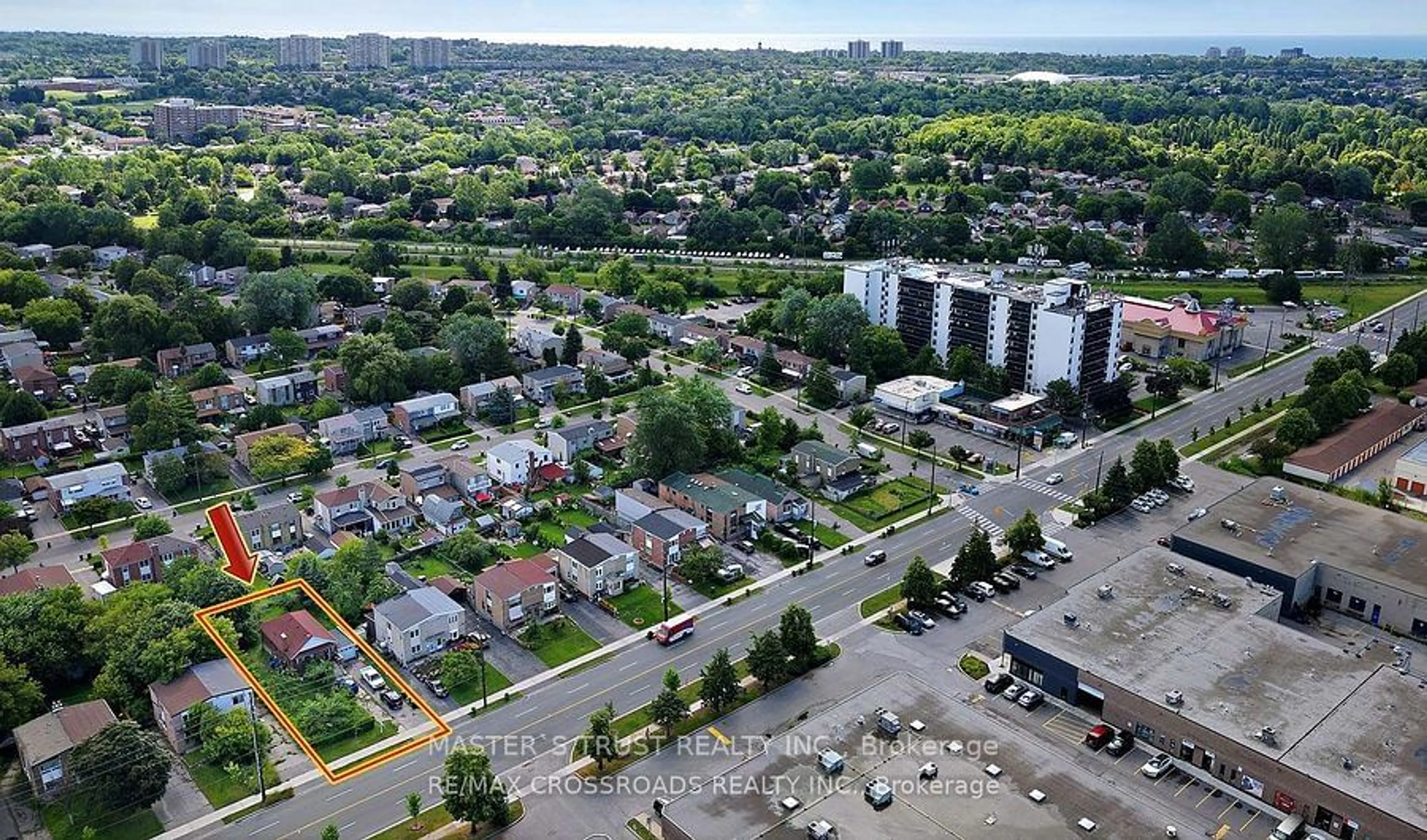 A pic from exterior of the house or condo, the street view for 777 Birchmount Rd, Toronto Ontario M1K 1R7