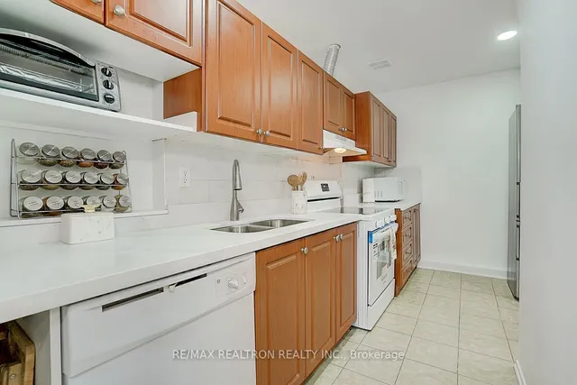 Additional property image - 100 Mornelle Crt Unit 1083
