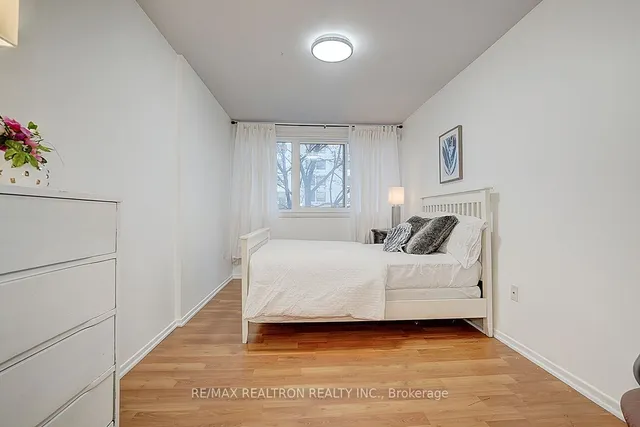 Additional property image - 100 Mornelle Crt Unit 1083