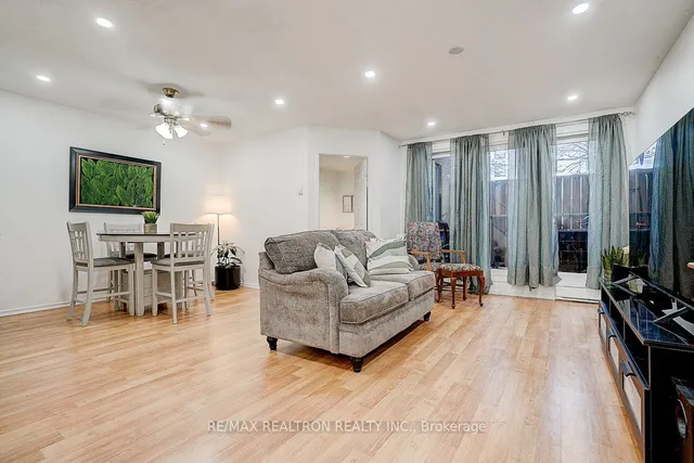 Additional property image - 100 Mornelle Crt Unit 1083