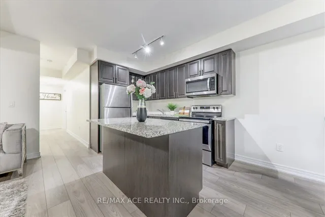 Additional property image - 510 Kingbird Grve Unit 114