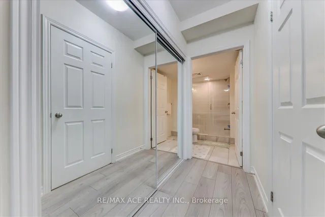 Additional property image - 510 Kingbird Grve Unit 114