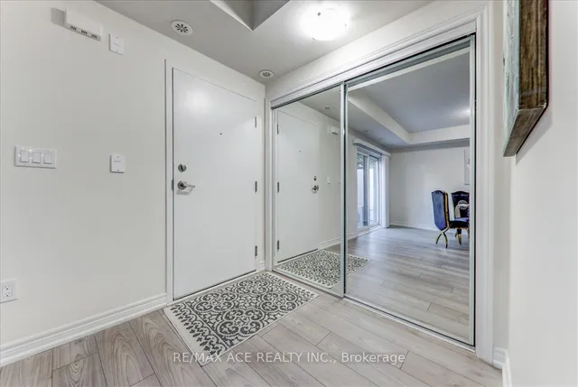Additional property image - 510 Kingbird Grve Unit 114