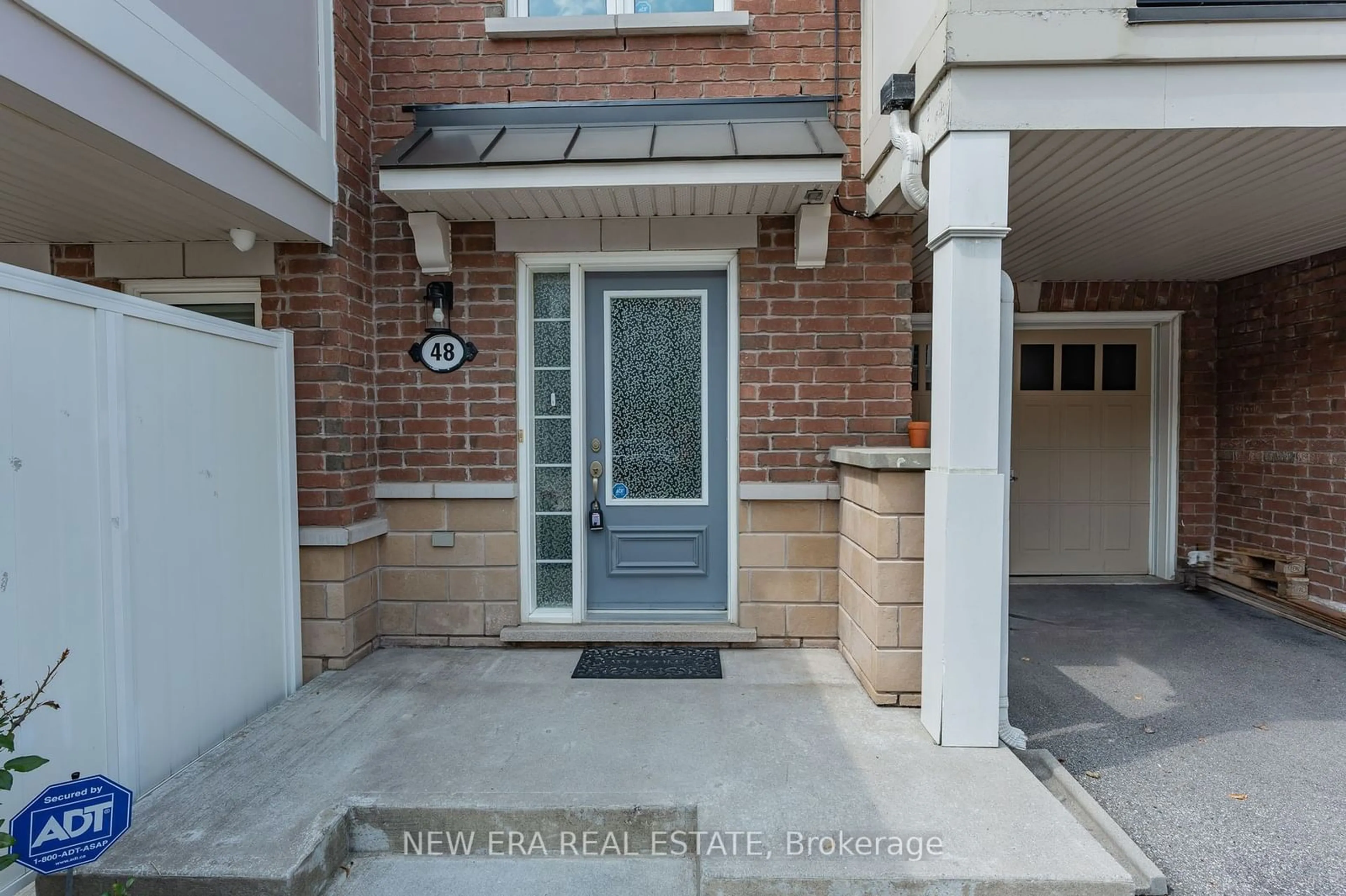 Indoor entryway, ceramic floors for 48 Ayers Cres, Toronto Ontario M1L 0B8