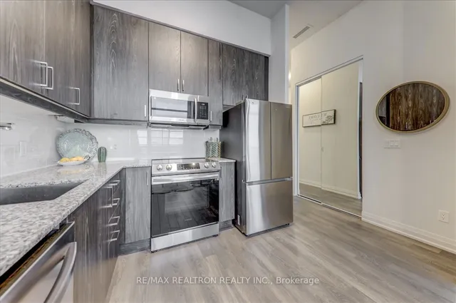 Additional property image - 20 Meadowglen Pl Unit 2906