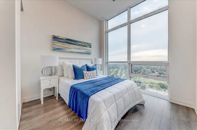 Additional property image - 20 Meadowglen Pl Unit 2906