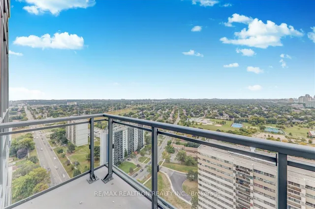 Additional property image - 20 Meadowglen Pl Unit 2906