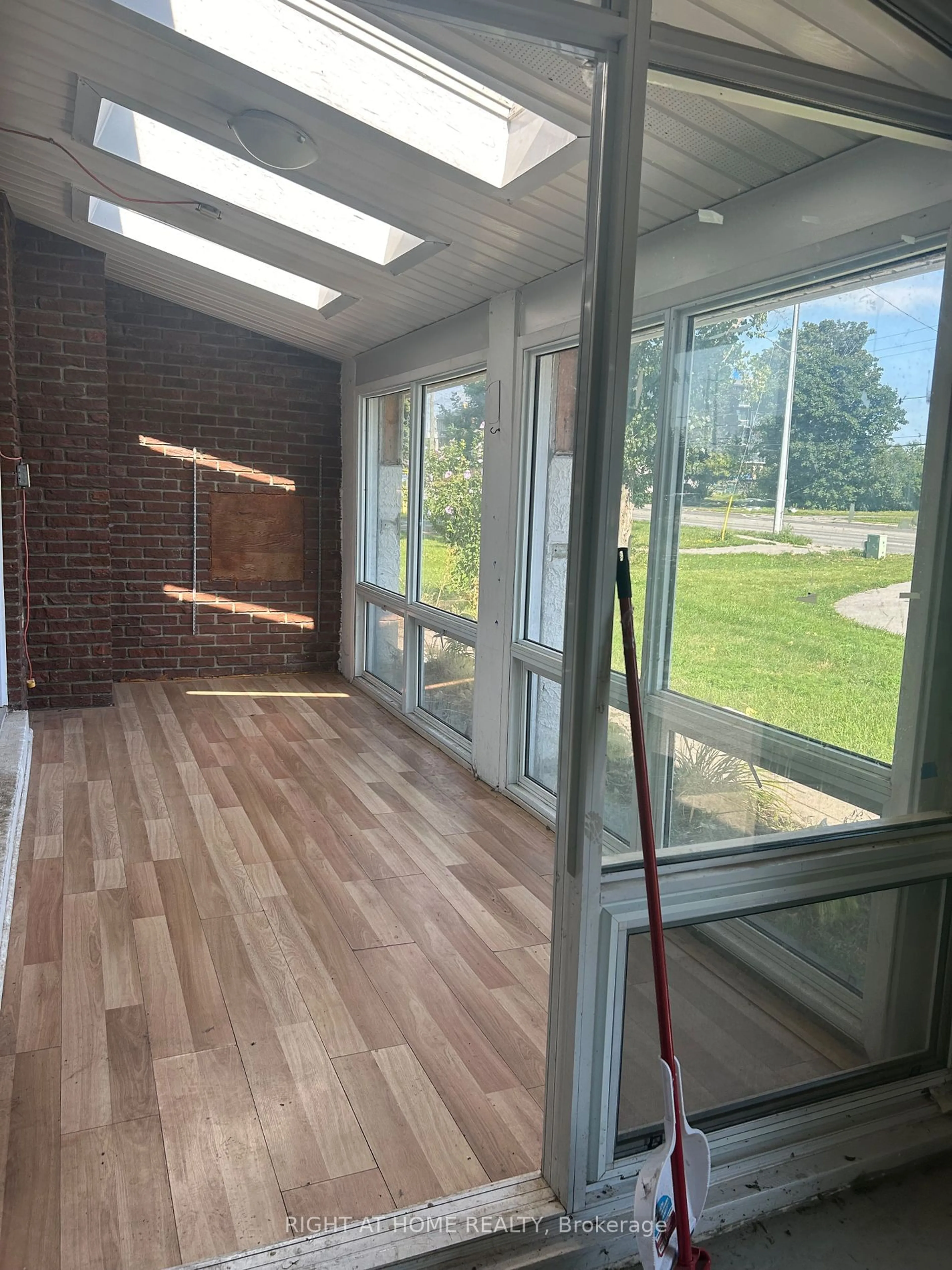 Indoor foyer, wood floors for 1592 Highway # 2 St, Clarington Ontario L1E 2R7