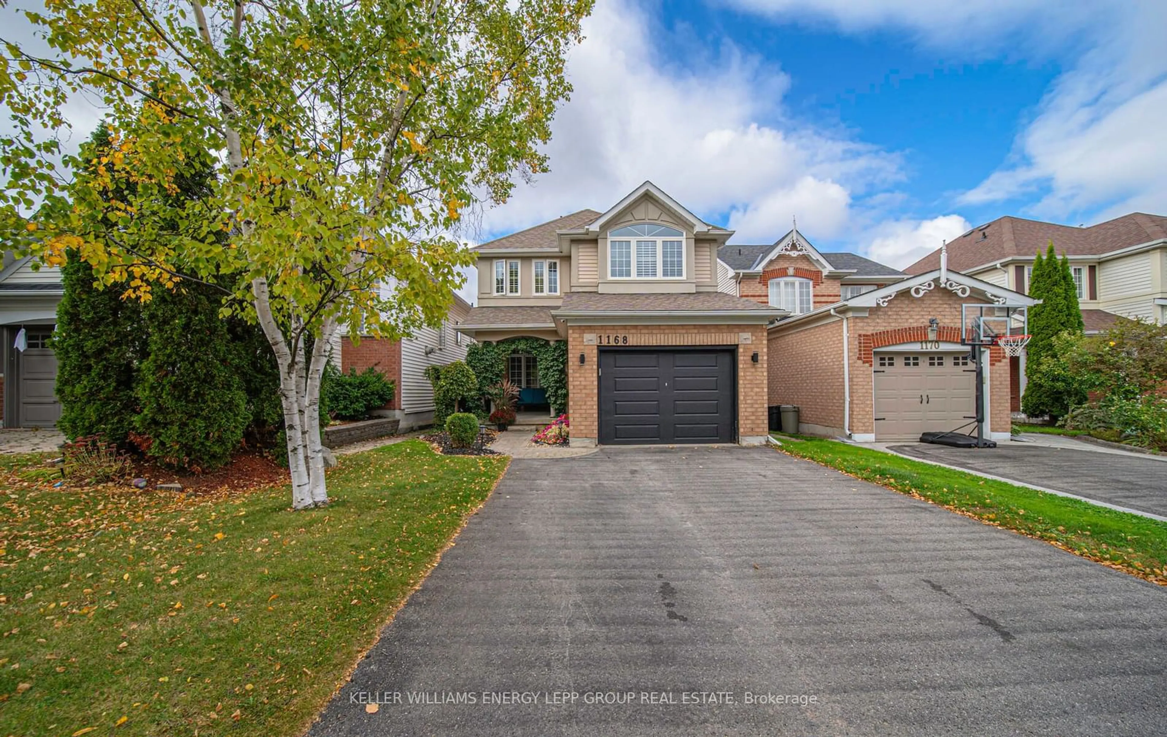 A pic from exterior of the house or condo, the street view for 1168 Springbank Dr, Oshawa Ontario L1K 2L2