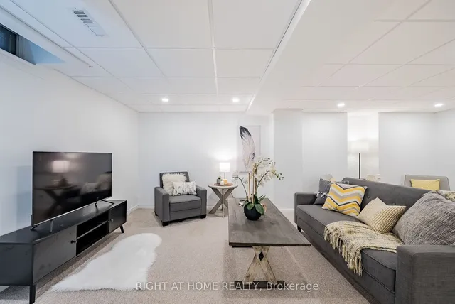 Additional property image - 30 Bornholm Dr