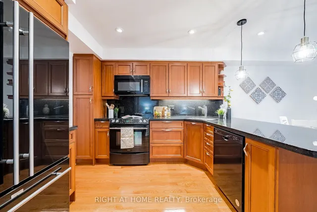 Additional property image - 30 Bornholm Dr