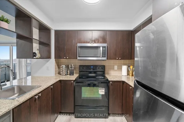 Additional property image - 151 Village Green Sq Unit 2103