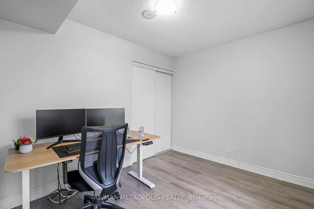 Additional property image - 151 Village Green Sq Unit 2103