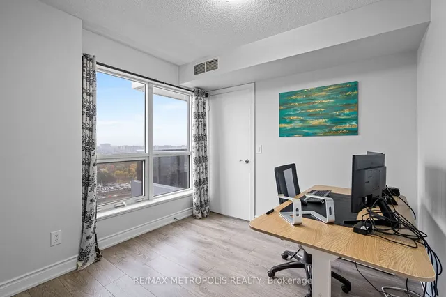 Additional property image - 151 Village Green Sq Unit 2103